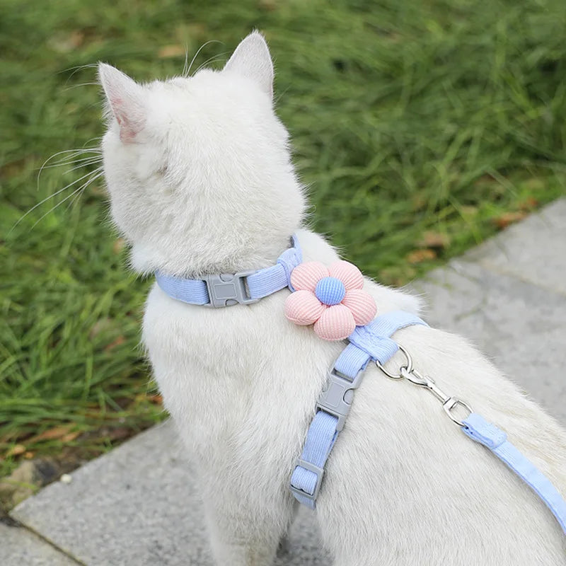 Floral Cat Harness & Leash Set – Lightweight & Adorable