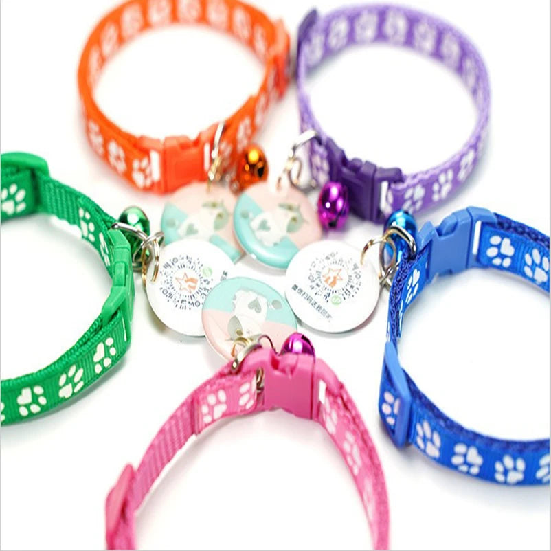 Adjustable Cat Collar with Bell – Reflective Paw Print Design