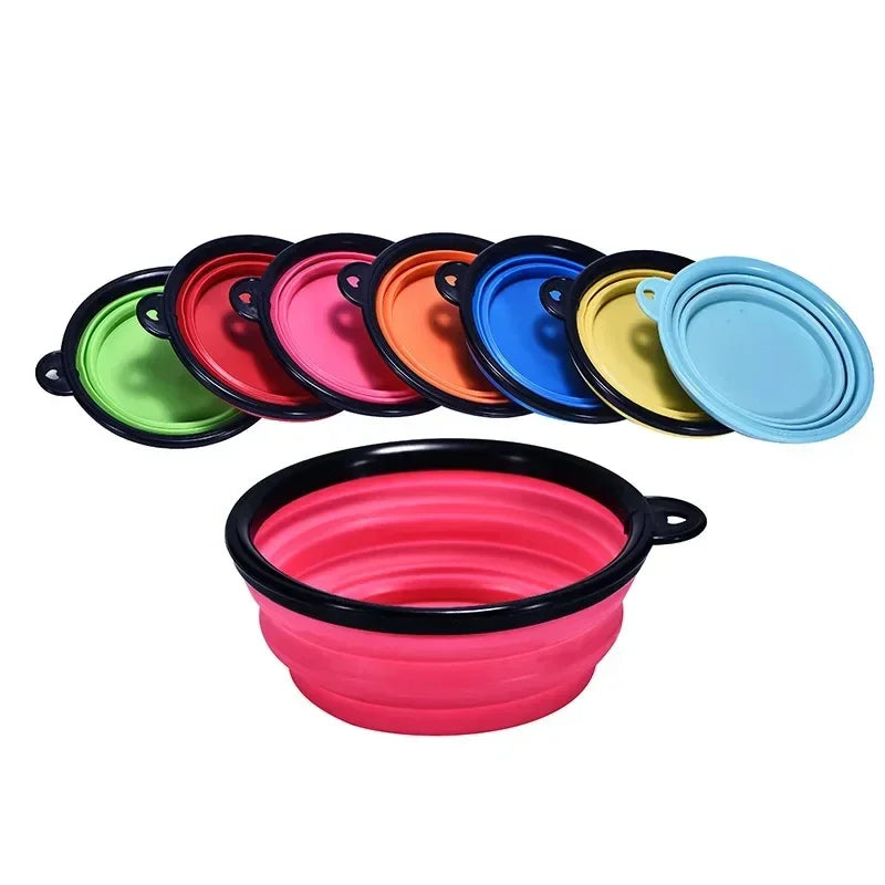 Collapsible Travel Pet Bowl with Clip – Portable Food & Water Dish