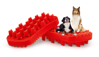 PET+ME Silicone Grooming Brush